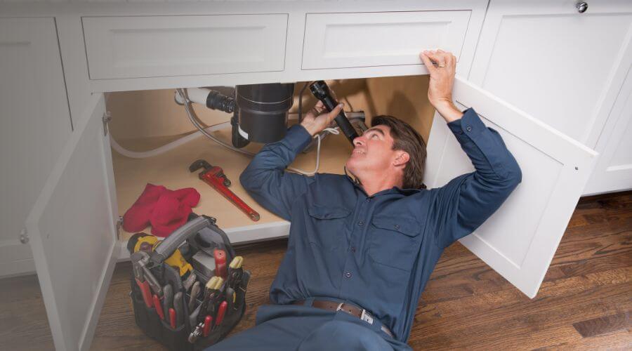 Expert burst pipe repair services in Mellwood, AR